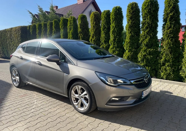 Opel Astra cena 49000 przebieg: 116000, rok produkcji 2017 z Miejska Górka małe 92